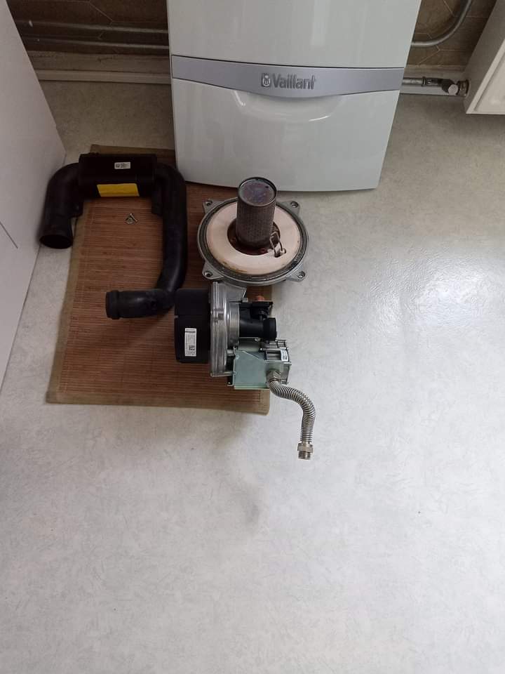 SB.sanitaire et chauffage. · Photos 10
